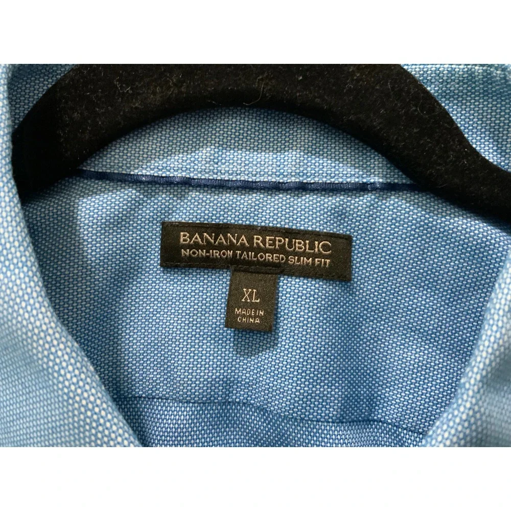 Banana Republic Mens XL Non-Iron Tailored Slim Fit Blue Cotton Dress Shirt